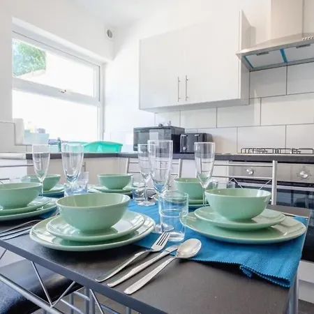 Lansdown Retreat Apartment